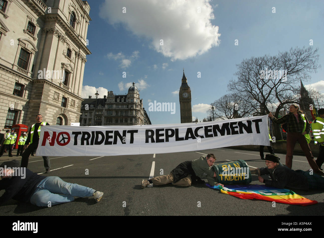 Anti-Dreizack Protest, Parlament Square in London Stockfoto