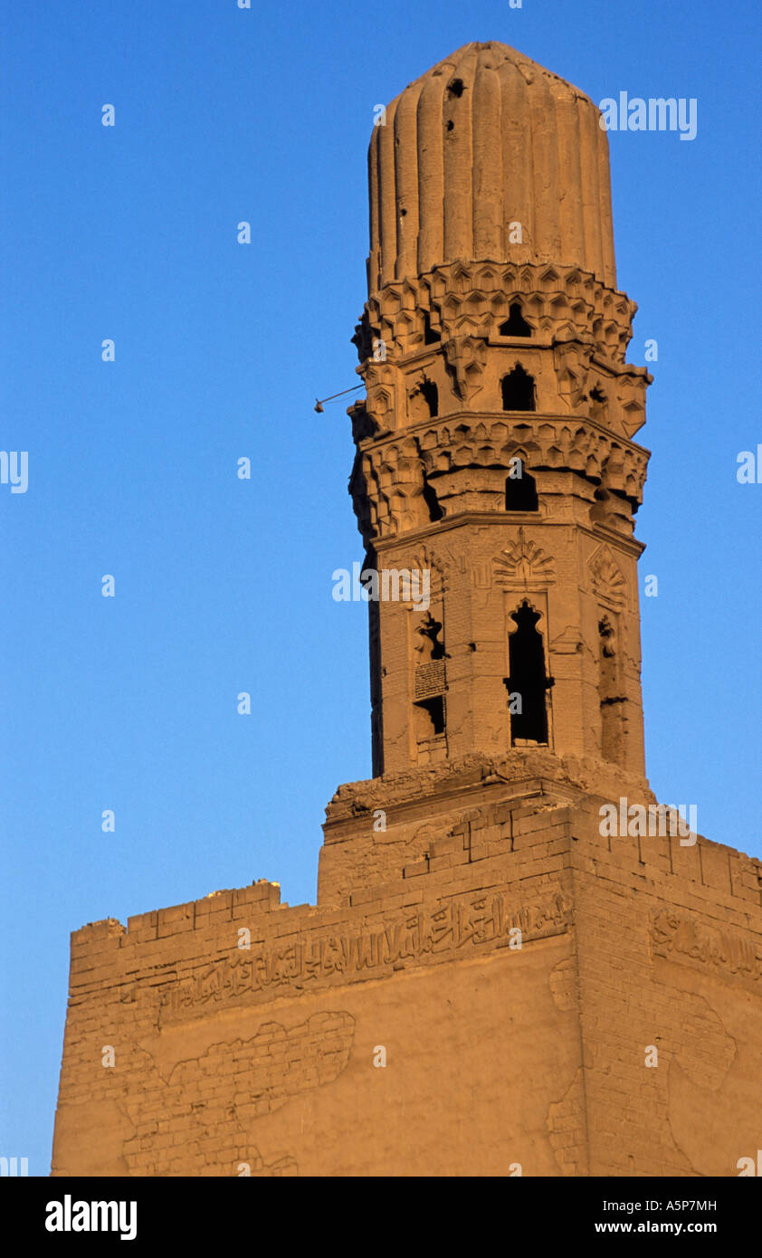 Minarett der Moschee von al-Hakim, islamisches Kairo, Ägypten Stockfoto