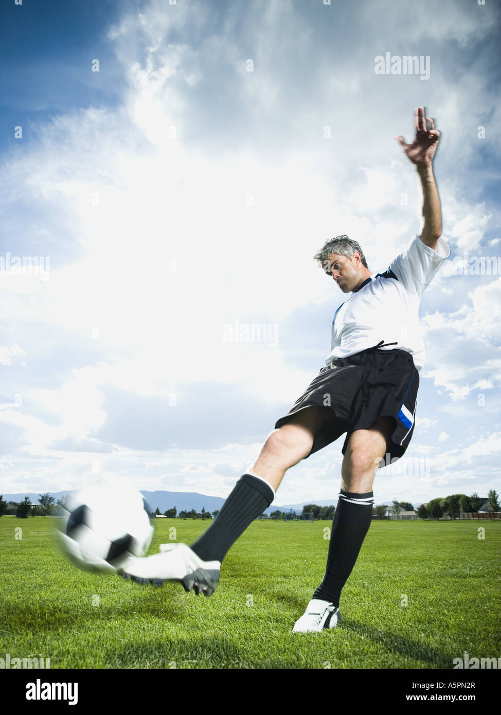 Fußball Spieler munter Stockfoto