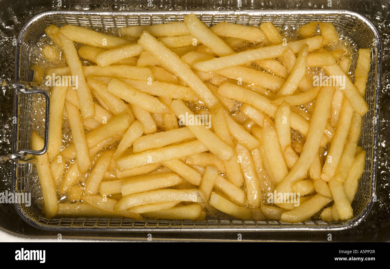 Nahaufnahme von Pommes frites Kochen Stockfoto