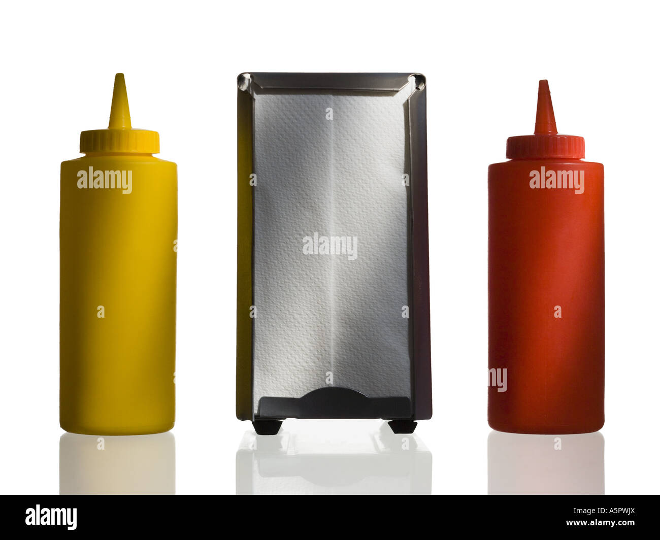 Ketchup, Senf und Serviette dispenser Stockfoto