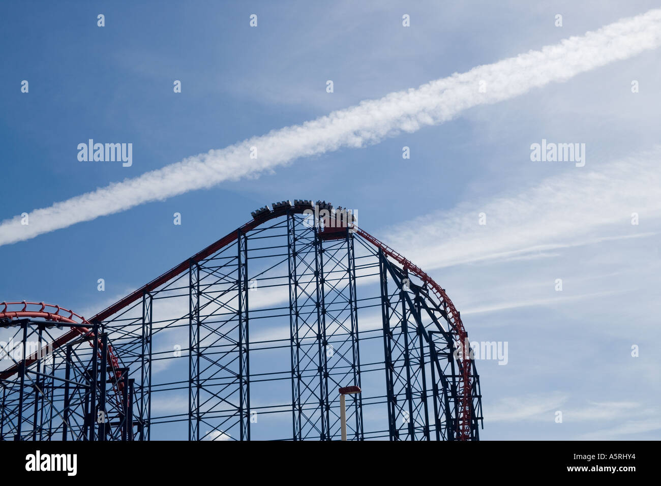 Die big Dipper-Fahrt in den Genuss beach Amusement Park, Blackpool, Lancashire, England Stockfoto
