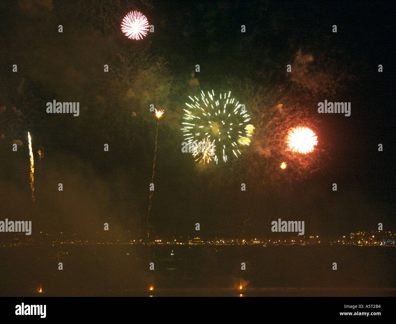 Gibraltar-Feuerwerk, 300 Jahre der britischen Herrschaft zu unterstützen Stockfoto