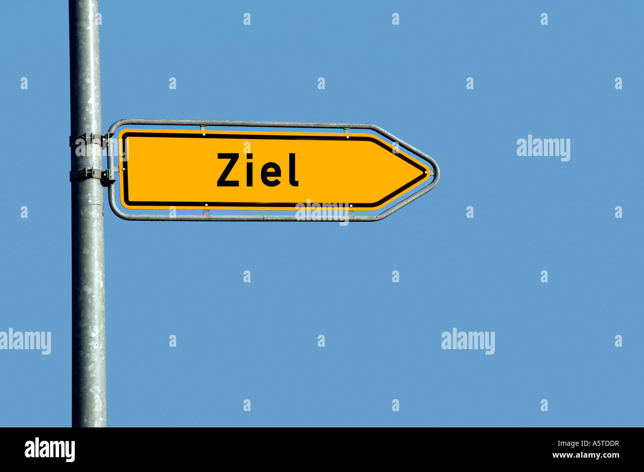 Zeichen-Ziel, das deutsche Wort für target Stockfoto