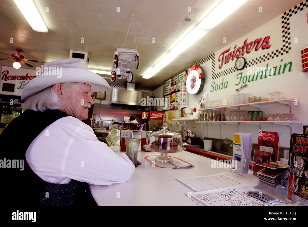 US-WILLIAMS Twisters eine Diner im 50er Jahre Stil entlang der berühmten Route 66 Foto GERRIT DE HEUS Stockfoto