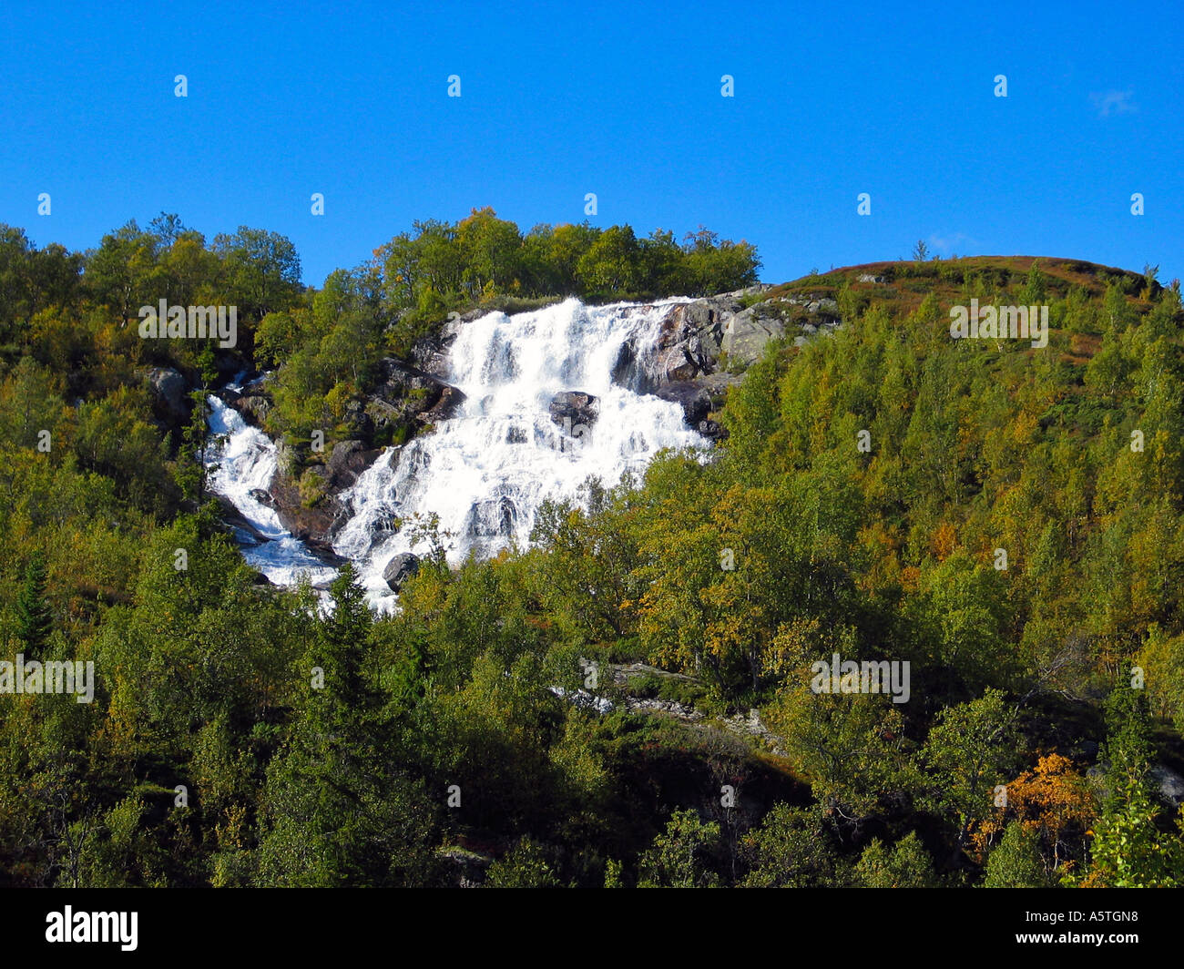 Wasserfall auf Slettefjell Norwegen Stockfoto