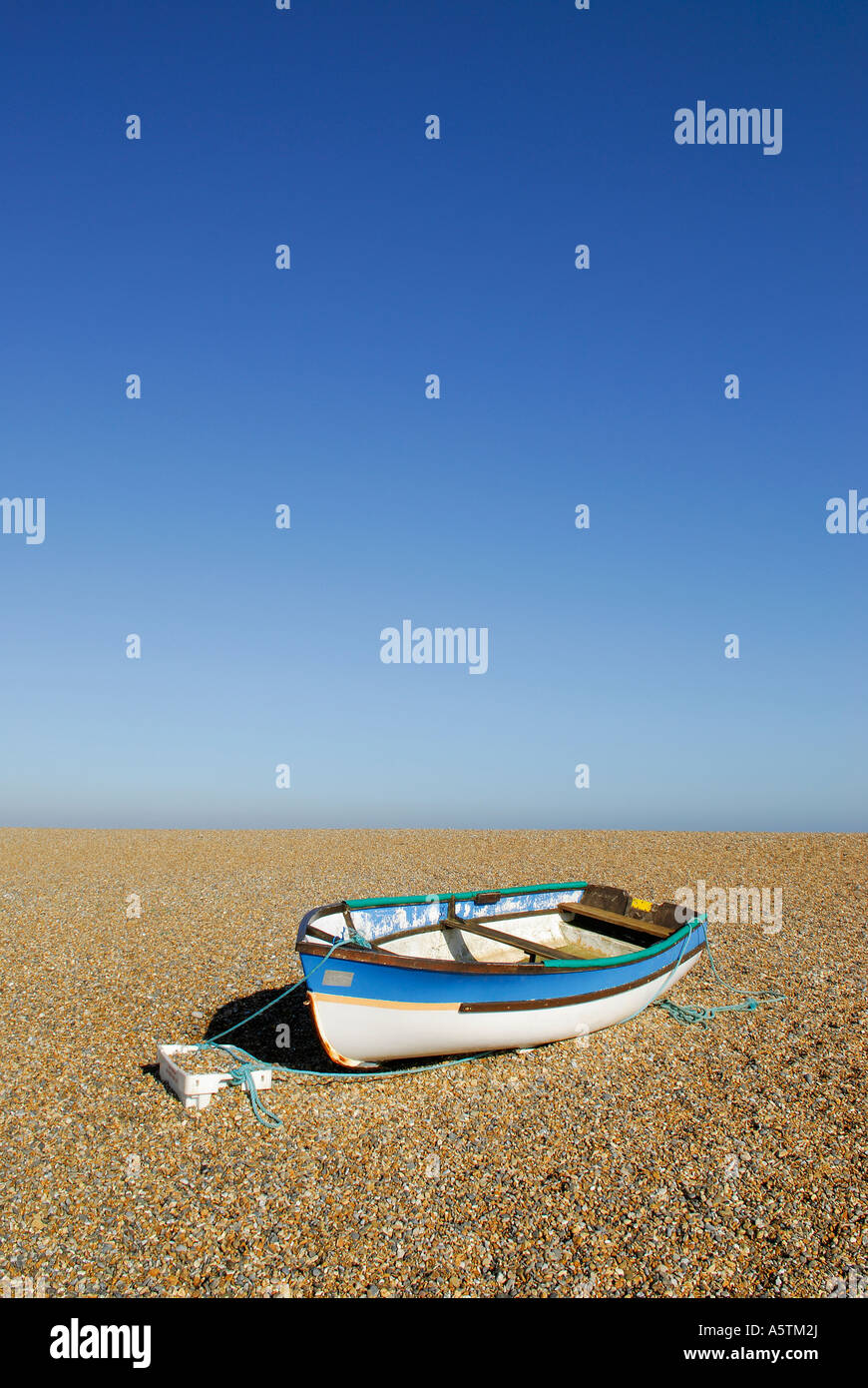 Angelboot/Fischerboot auf Salthouse Beach, North Norfolk, england Stockfoto