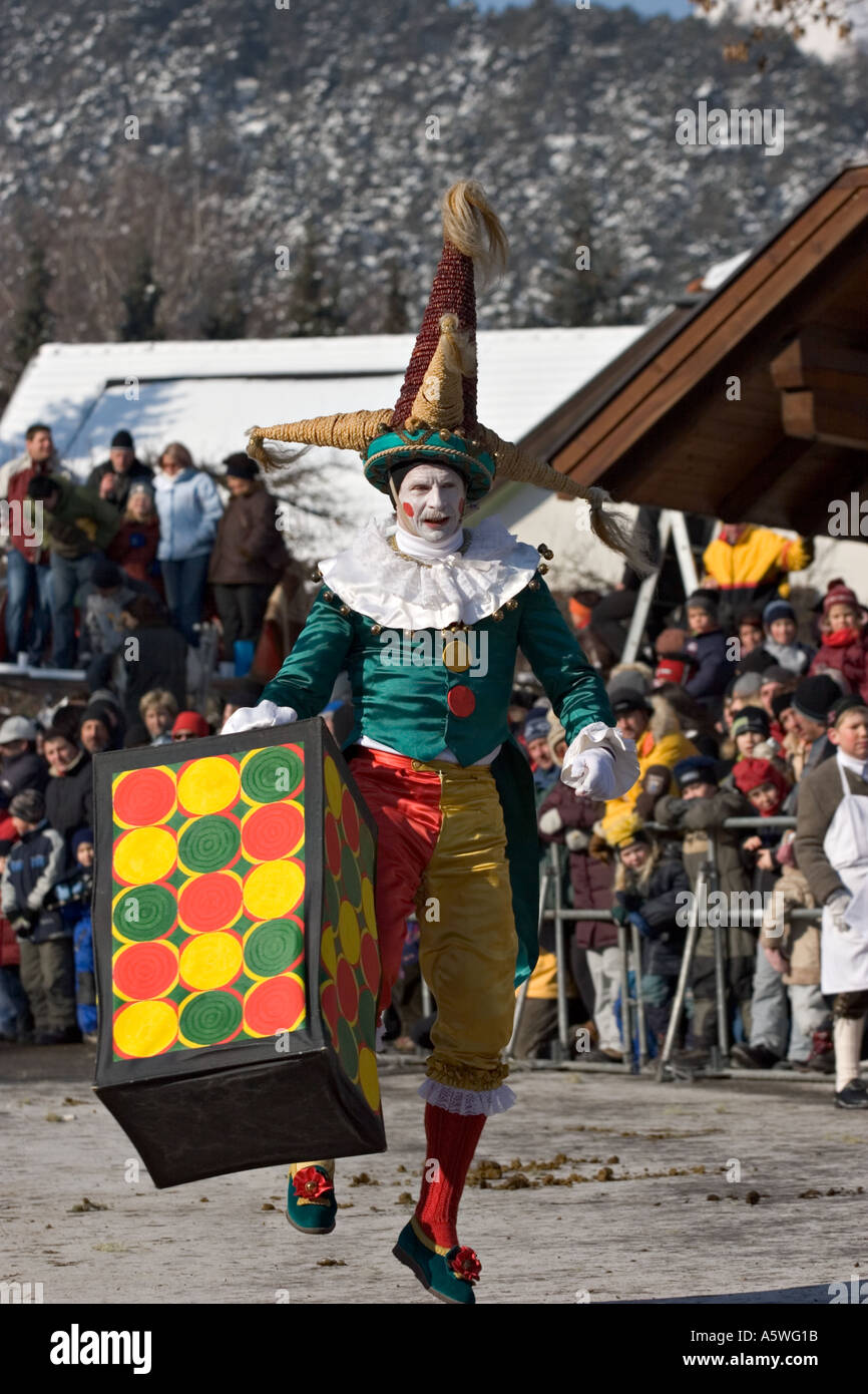 Karneval Tradition Telfer Schleicherlaufen Telfs Tirol Österreich Stockfoto