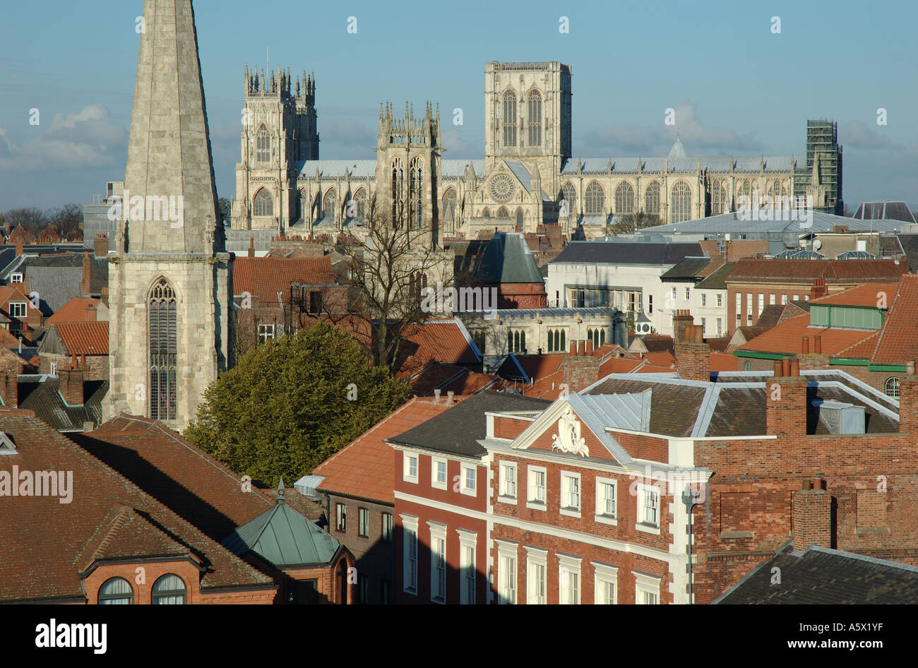 Ansicht des York Minster von Cliffords Turm Stockfoto