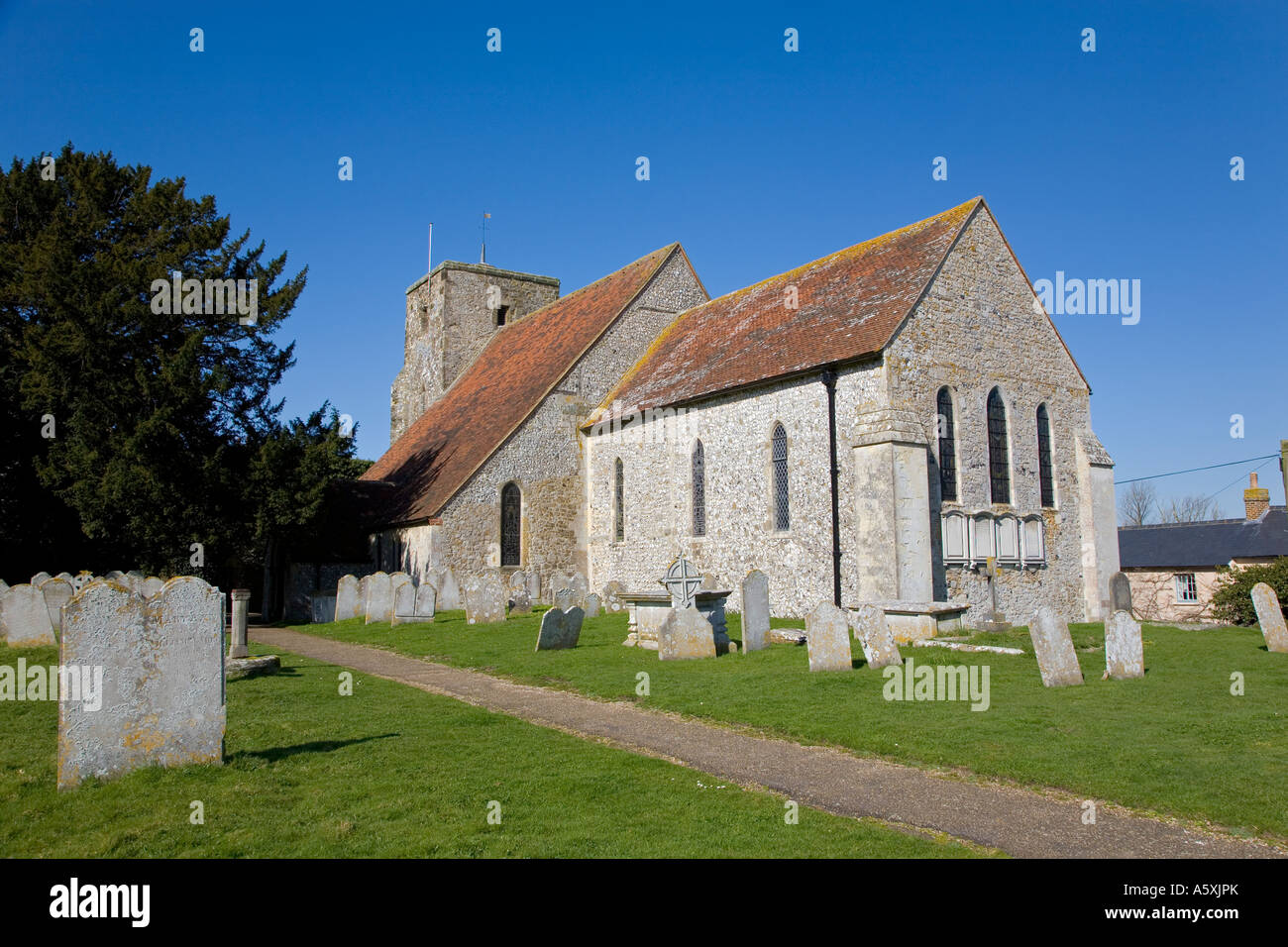 12. Jahrhundert Pfarrkirche St Michael an Amberley Dorf West Sussex, UK Stockfoto