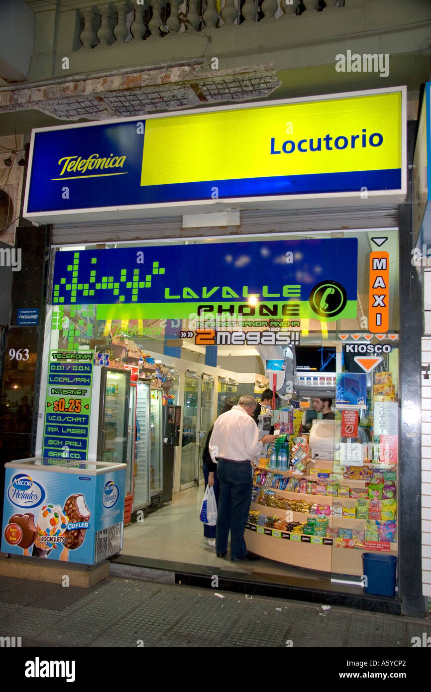 Locutorio Internet und Telefon Zugang in Buenos Aires, Argentinien. Stockfoto