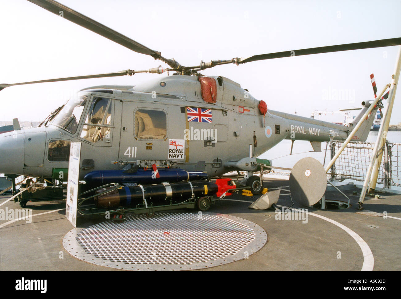 Luchs anti-u-Boot-Hubschrauber an Bord der HMS Edinburgh königliche Marine Kriegsschiff Besuch in Beirut Hafen Libanon Stockfoto