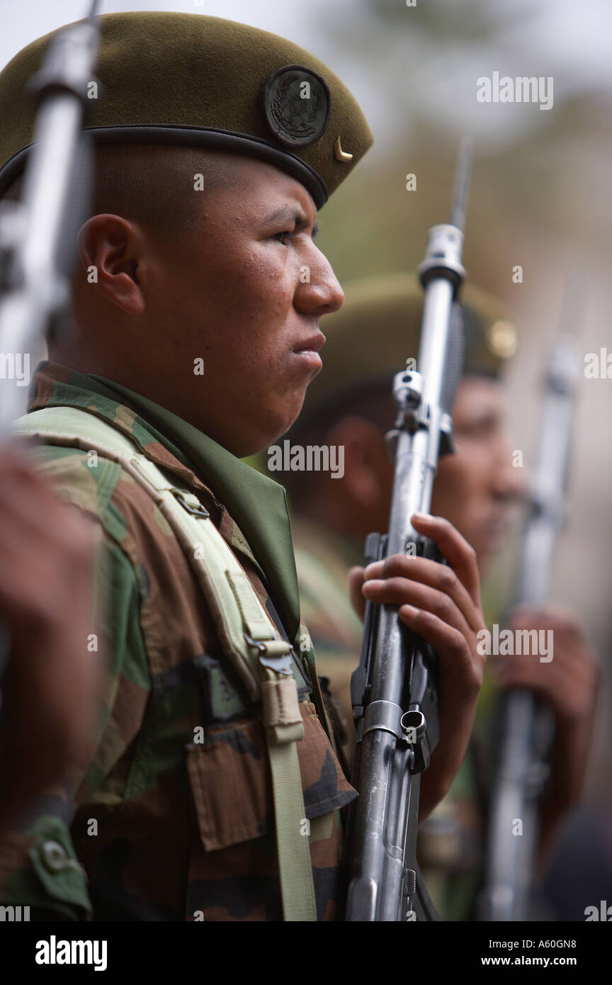 Soldaten auf der Parade Arequipa Peru Südamerika Stockfoto