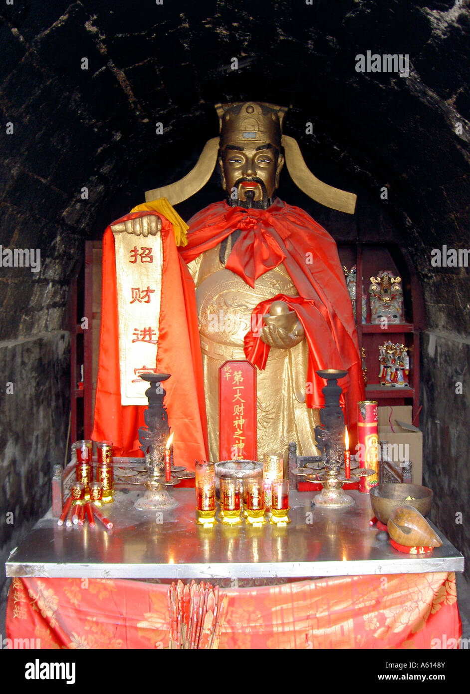 Tempel-Bildnis im Xingguo Kloster auf tausend-Buddha-Berg, Qianfo Shan, am Rande der Jinan City, Shandong, China Stockfoto