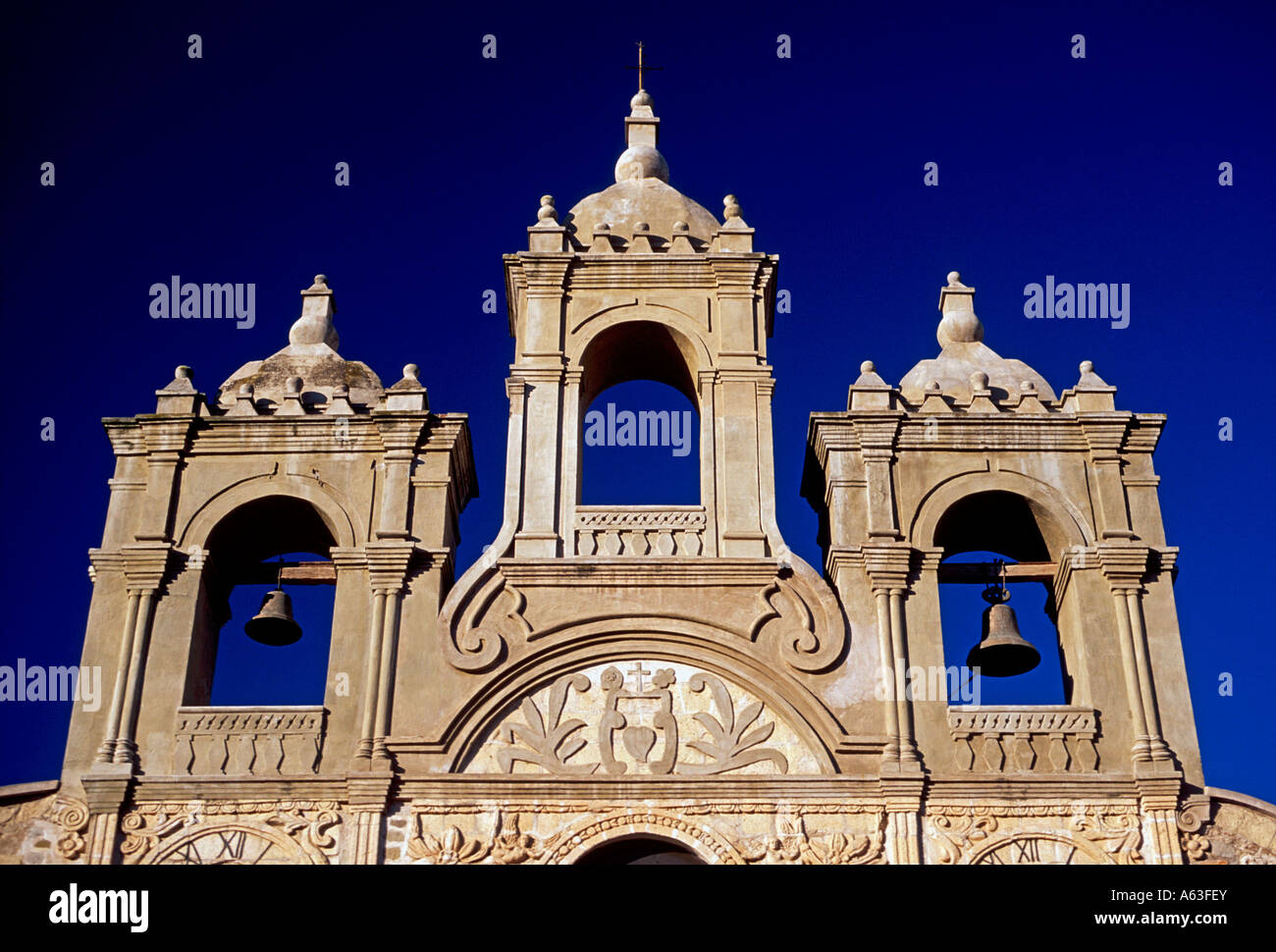 Zwillingstürme Glocke, Glocke Türme, Kathedrale von Santa Barbara, Stadt Riobamba, Riobamba, Provinz Chimborazo in Ecuador, Südamerika Stockfoto