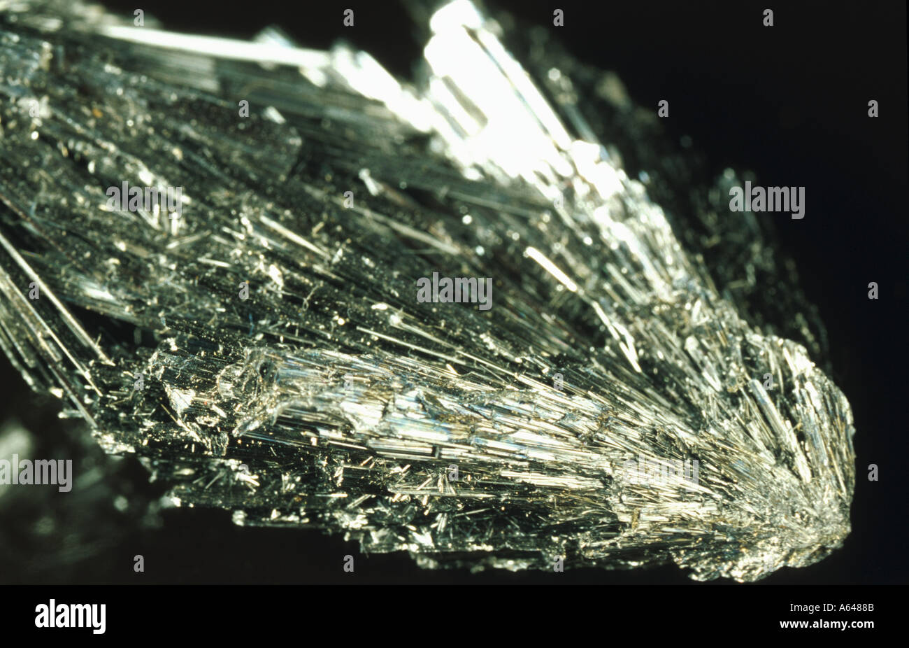 Stibnite Antimonit aus Rumänien Stockfoto