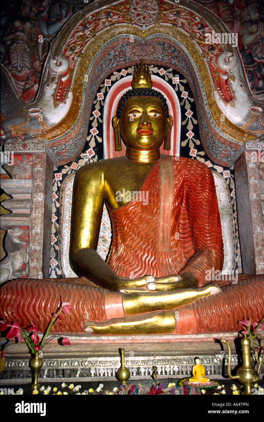 Sri Lanka Lankatilake Tempel Nr Kandy sitzenden Buddha Stockfoto