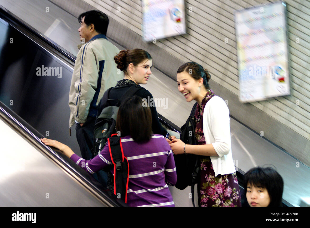 Die Frauen auf ihre einjährige Mission nach Hong Kong, China Stockfoto