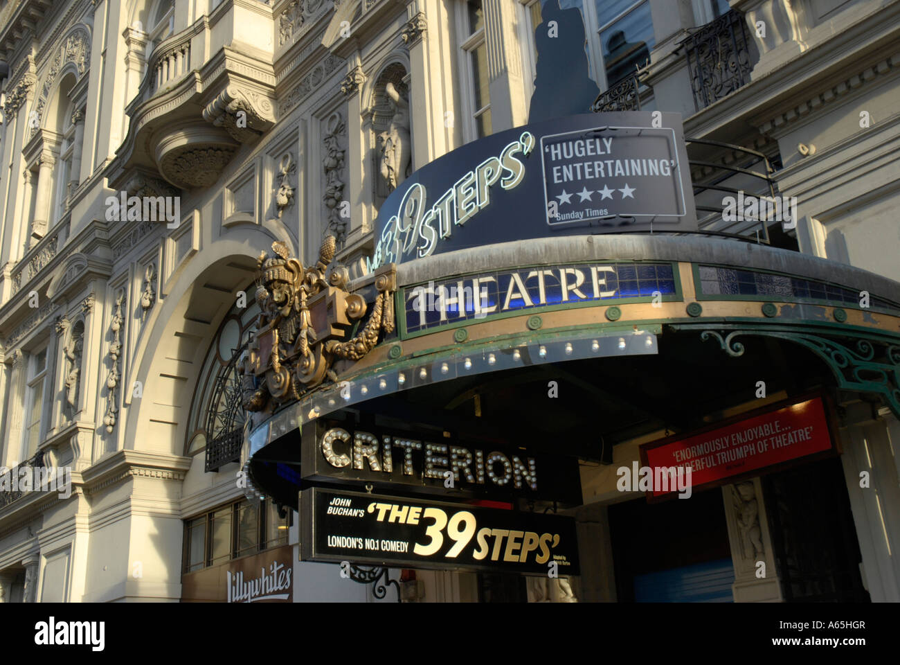 Außenseite der Criterion Theatre in Piccadilly Circus London England Stockfoto