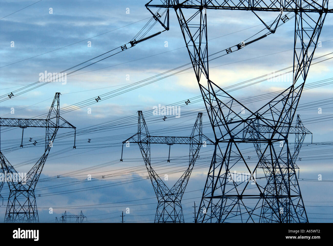 Elektrische Kraftübertragung Stockfoto