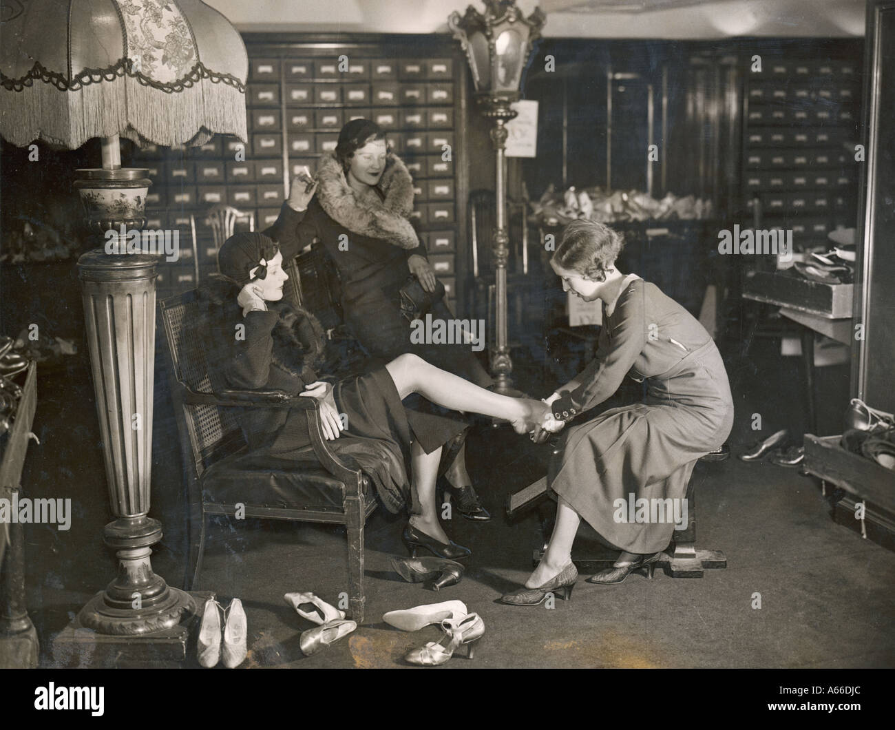 Foto Schuhe anprobieren Stockfoto