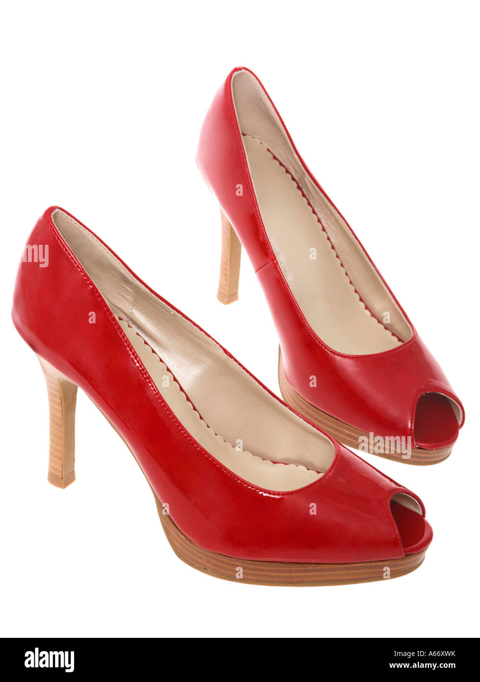 Rote high Heel Schuhe Ausschneiden auf weißem Hintergrund Stockfoto