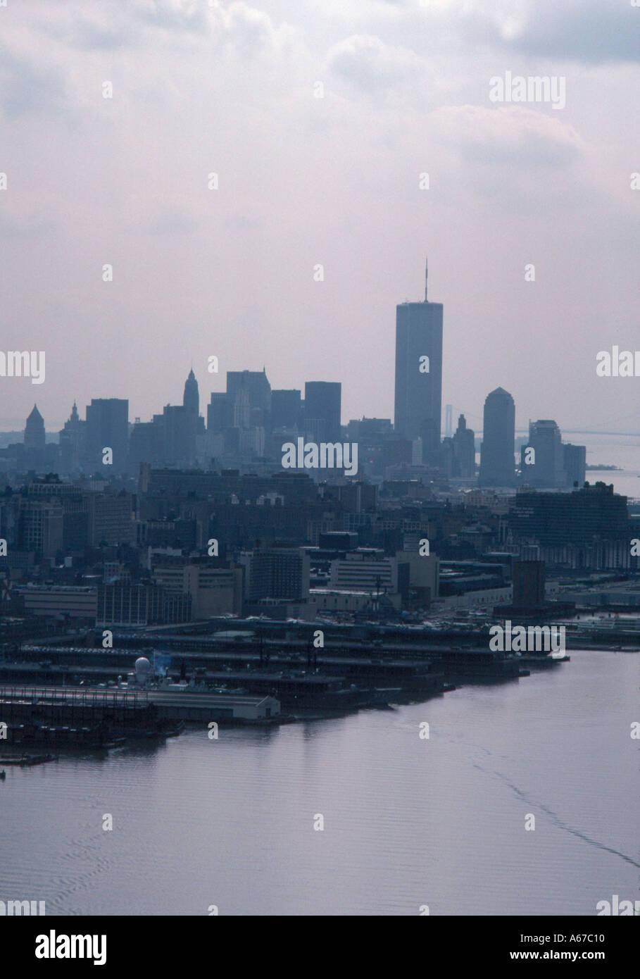 World Trade Center New York in der Abenddämmerung Stockfoto