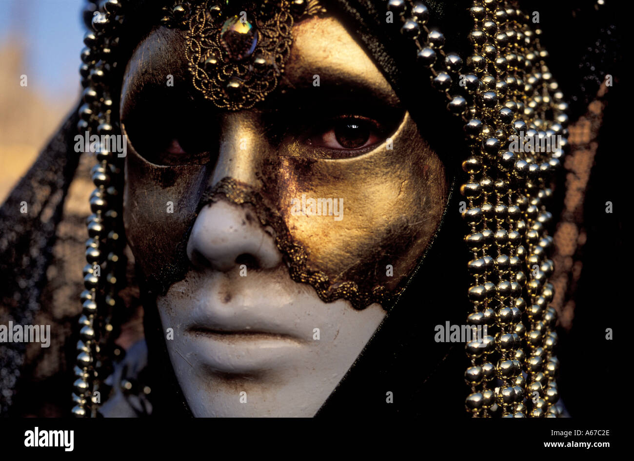 Porträt einer goldenen Maske Karneval Venedig Italien Stockfoto
