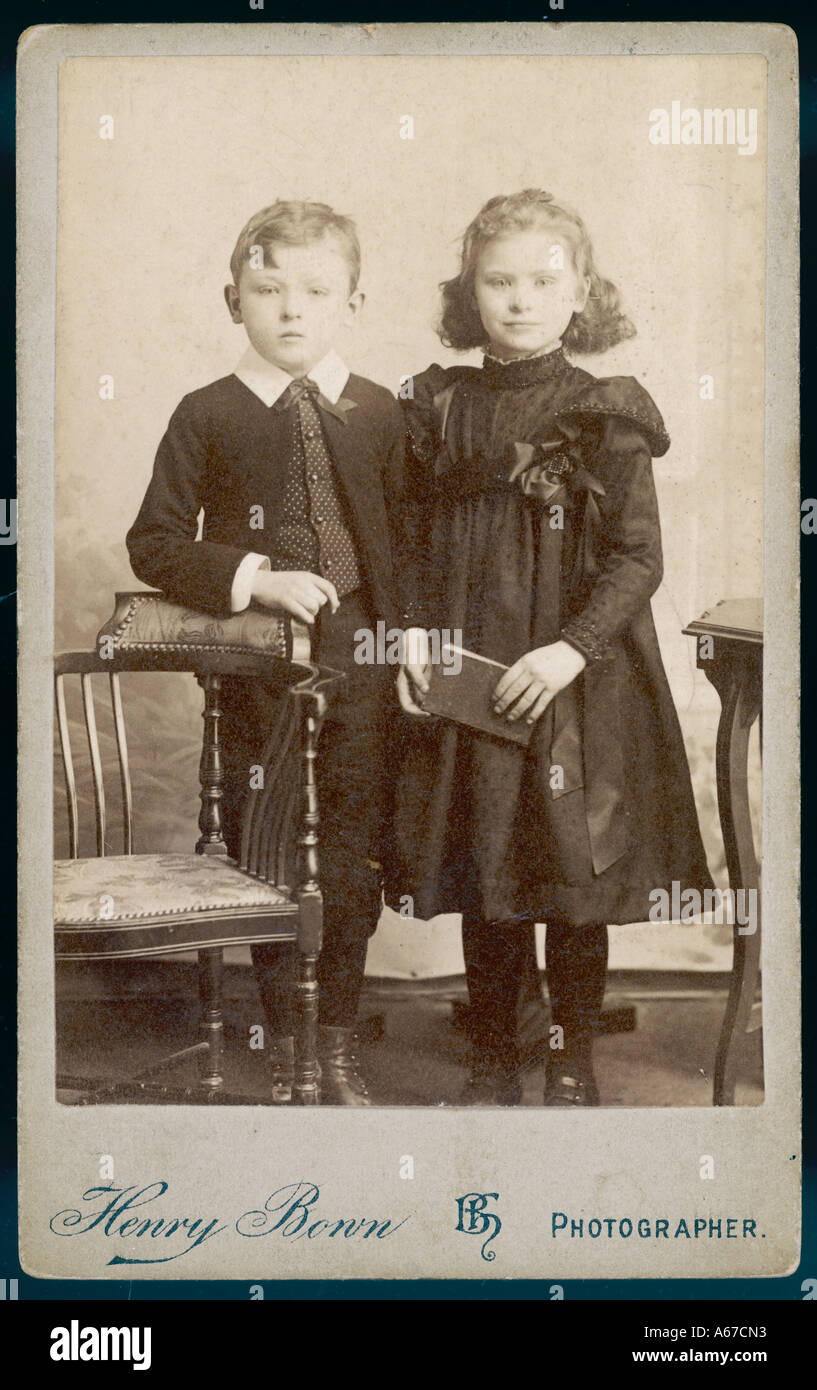 Childrens Kleid der 1890er Jahre Stockfoto