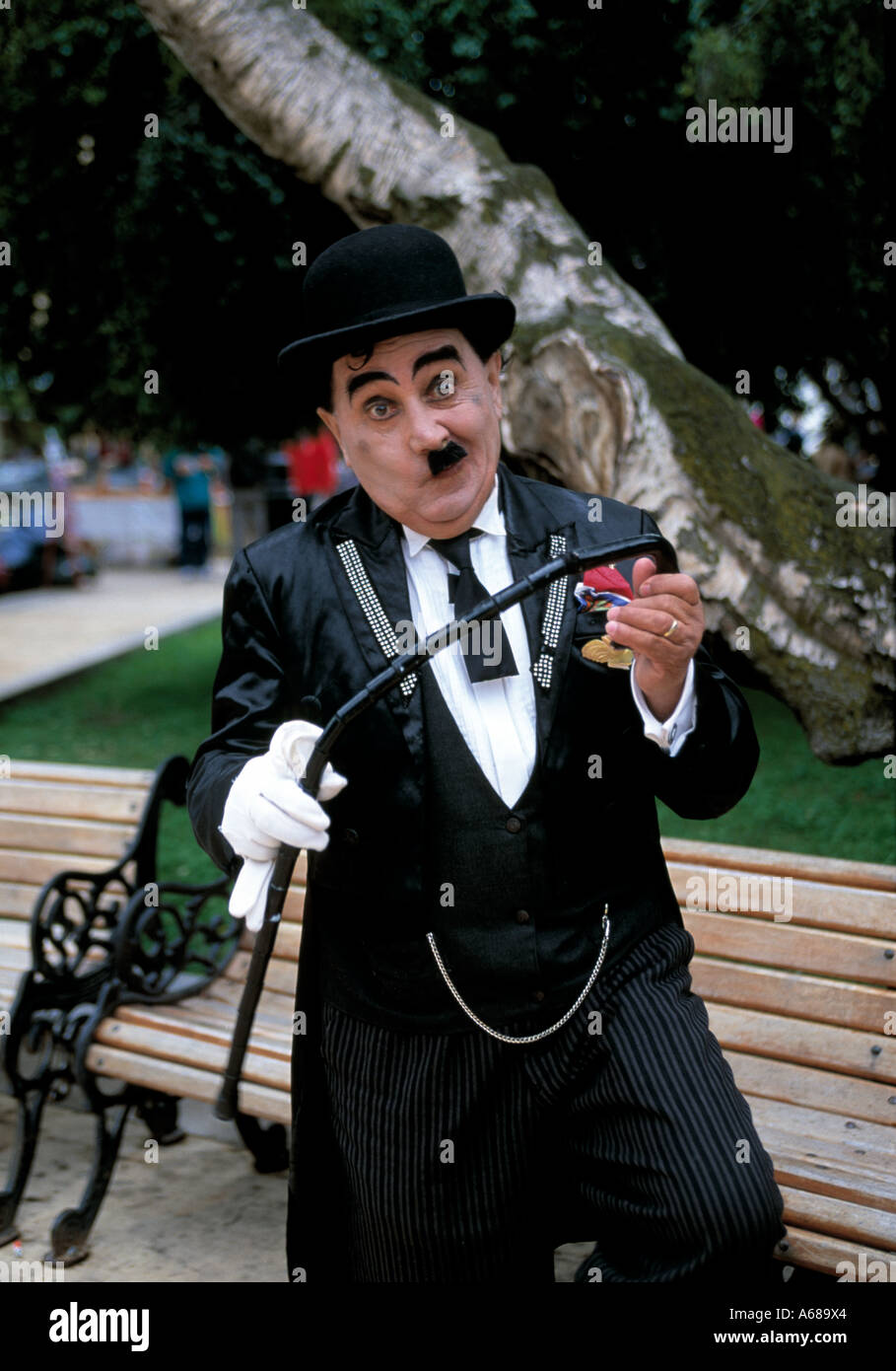 chilenische Straße Entertainer Mimik Charlie Chaplin, Stockfoto