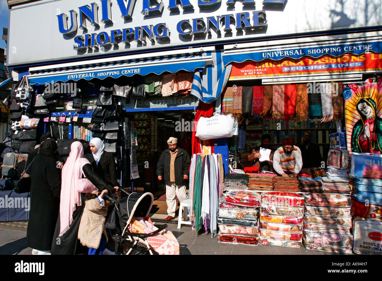 Vereinigtes Königreich West London Southall High street Stockfoto