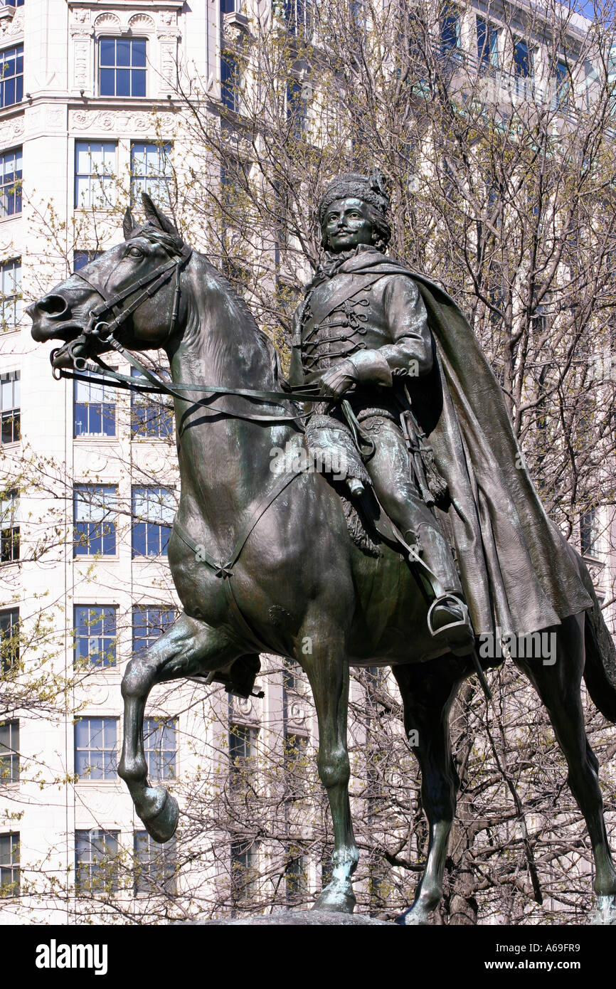 Bronze Statue von Brigadegeneral Casimir Pulaski in Freiheit Plaza Washington DC USA Stockfoto