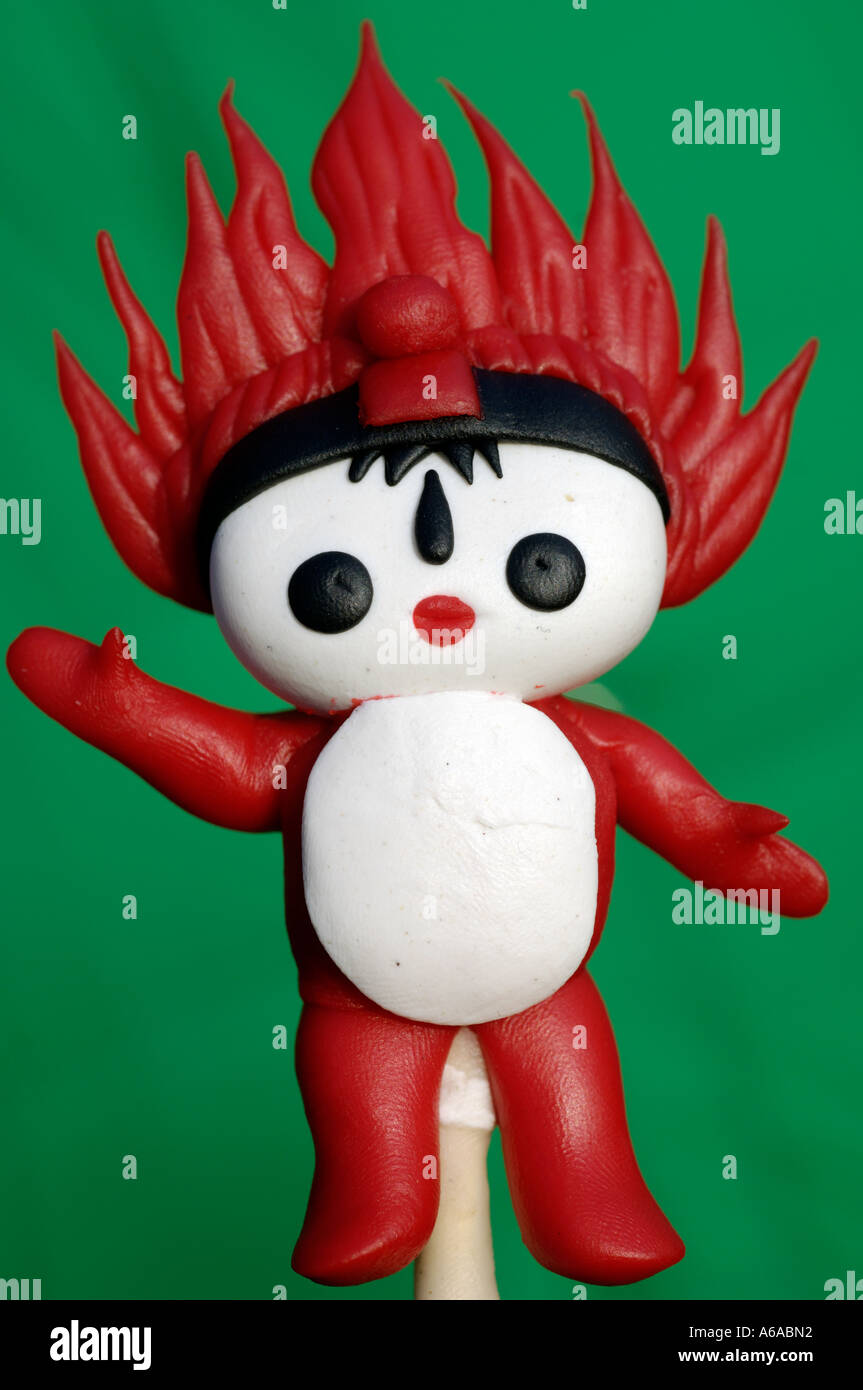 Huanhuan, einer der fünf Fuwa - 2008 Beijing Olympischen Maskottchen, Teig-Figur Stockfoto