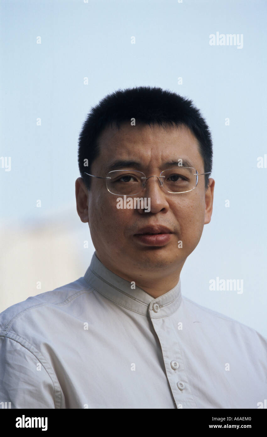 Pan Yue, Vize-Minister of State Environmental Protection Administration, posiert in Peking, China. 5. August 2005 Stockfoto