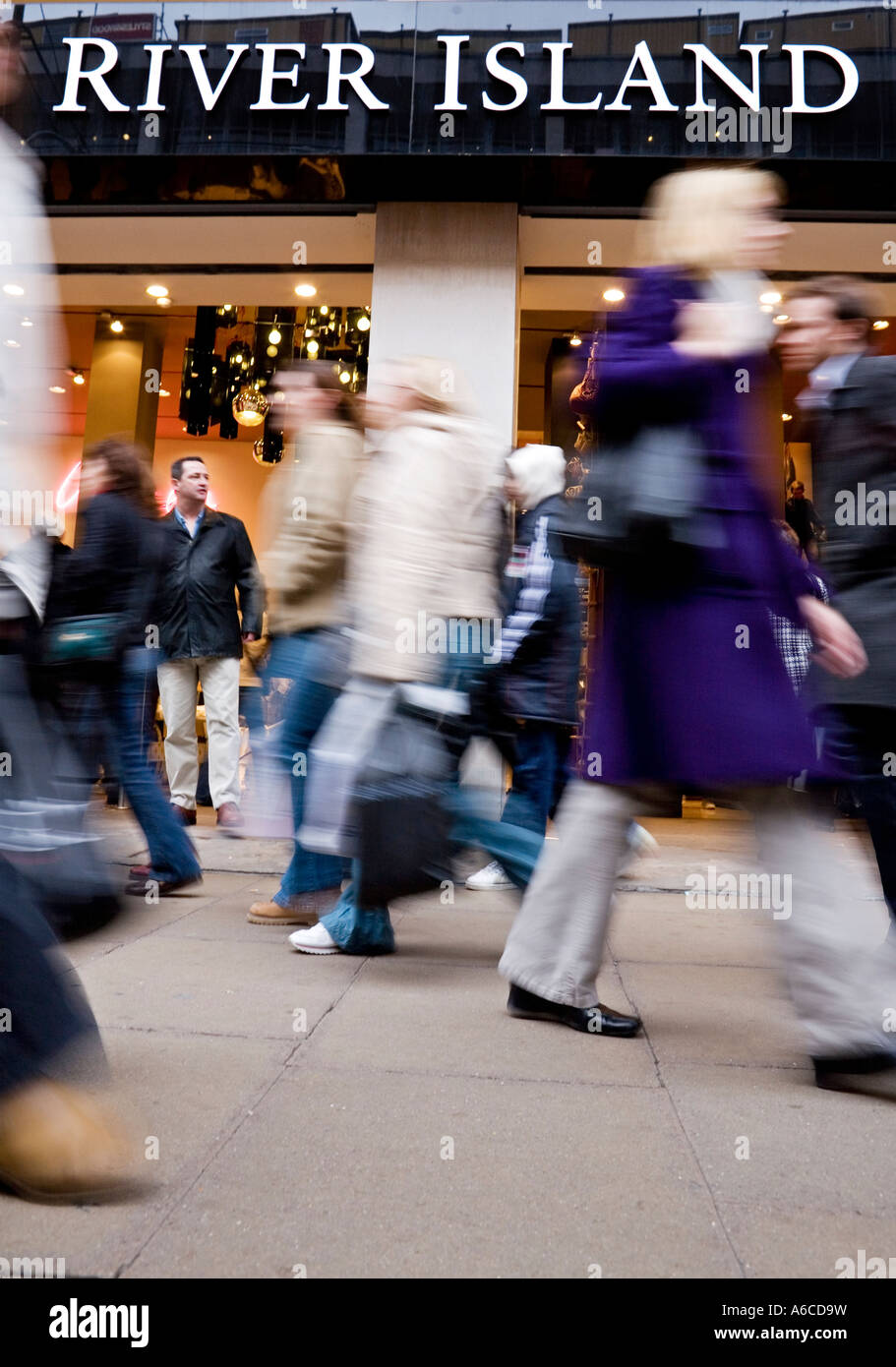 River Island Shop auf Oxford Straße River Island ist im Besitz von Bernard Lewis Stockfoto