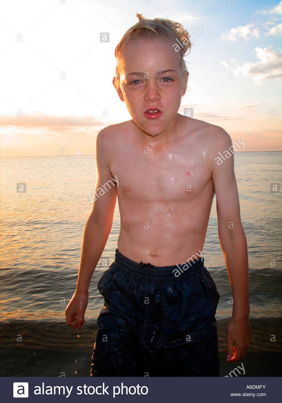 Junger Amateur Schnuckel Bei Hartem Bareback Fick Gayfreude Com My