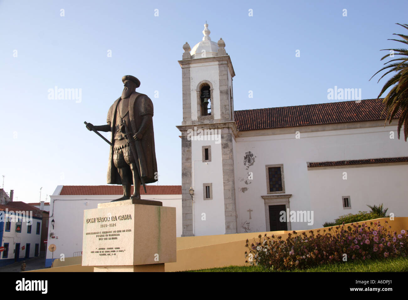 Statue von Vasco Da Gama, portugiesischer Seefahrer und Entdecker in Sines Portugal Stockfoto