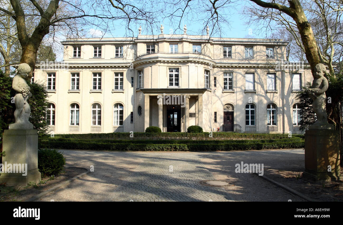 Endgültige lösung wannsee konferenz villa -Fotos und -Bildmaterial in ...