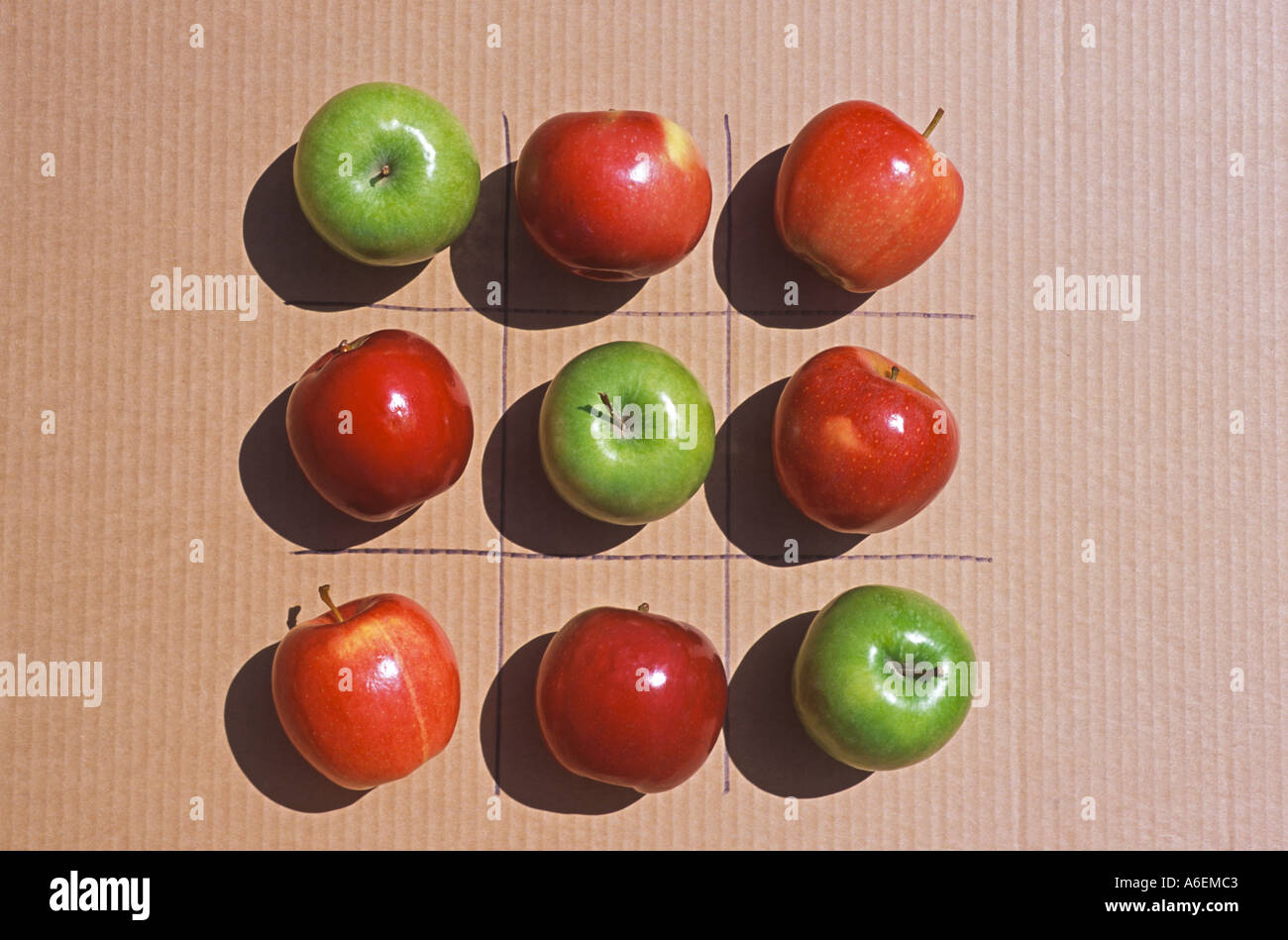 "Äpfel"Tic Tac Toe","Nullen und Kreuze Bildung" Stockfoto