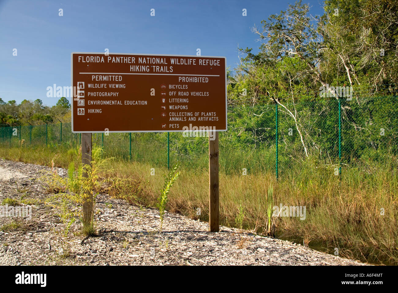 Informierende Zeichen Florida Panther National Wildlife Refuge, Florida Stockfoto