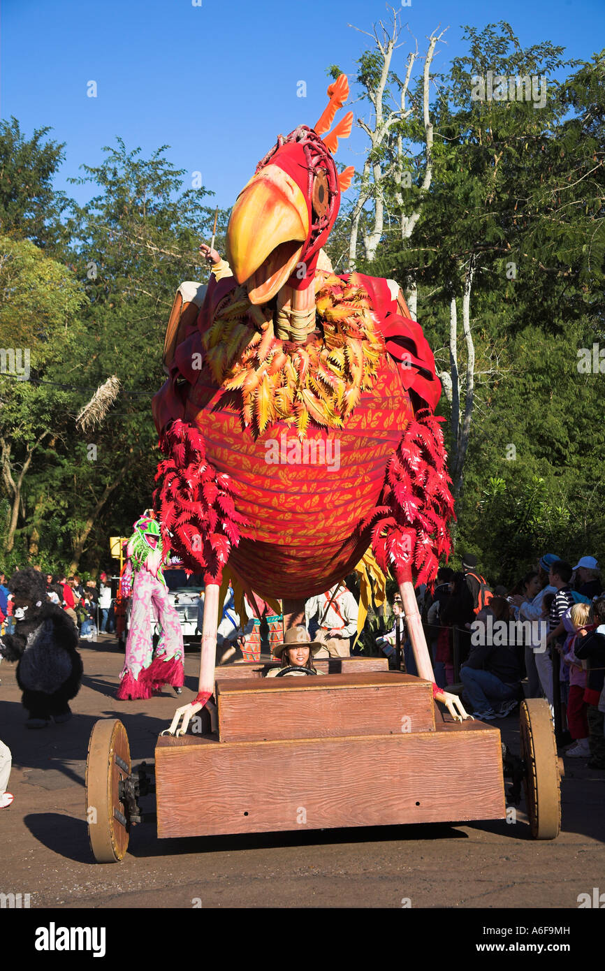 Vogel-Modell Float, Mickys Jammin Dschungel-Parade, Animal Kingdom, Disney World, Orlando, Florida, USA Stockfoto