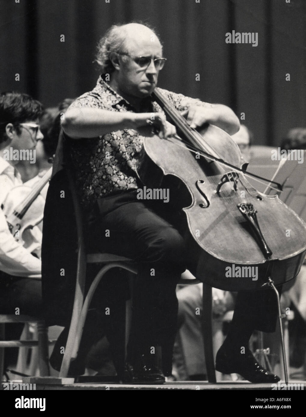 MSTISLAW ROSTROPOWITSCH, russischer Cellist und Dirigent, geboren 1927