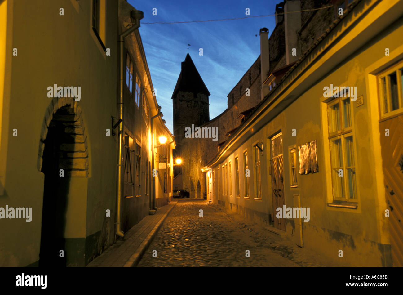 Straße bei Nacht Stockfoto