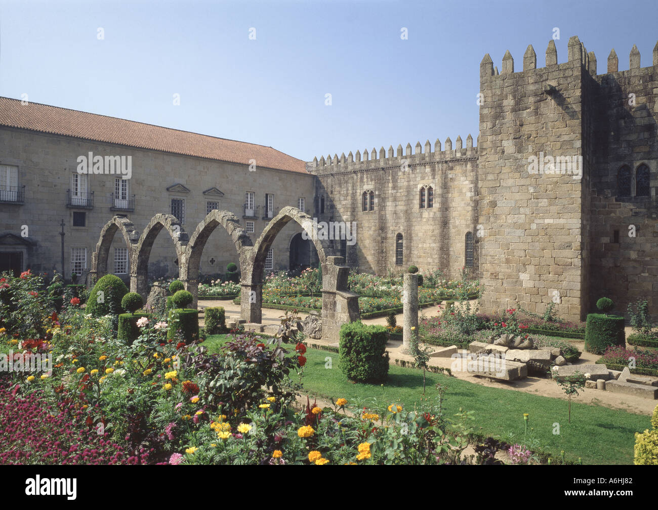 Portugal Minho Bezirk, Braga, die Gärten von Santa Barbara und die mittelalterliche Bibliothek Stockfoto