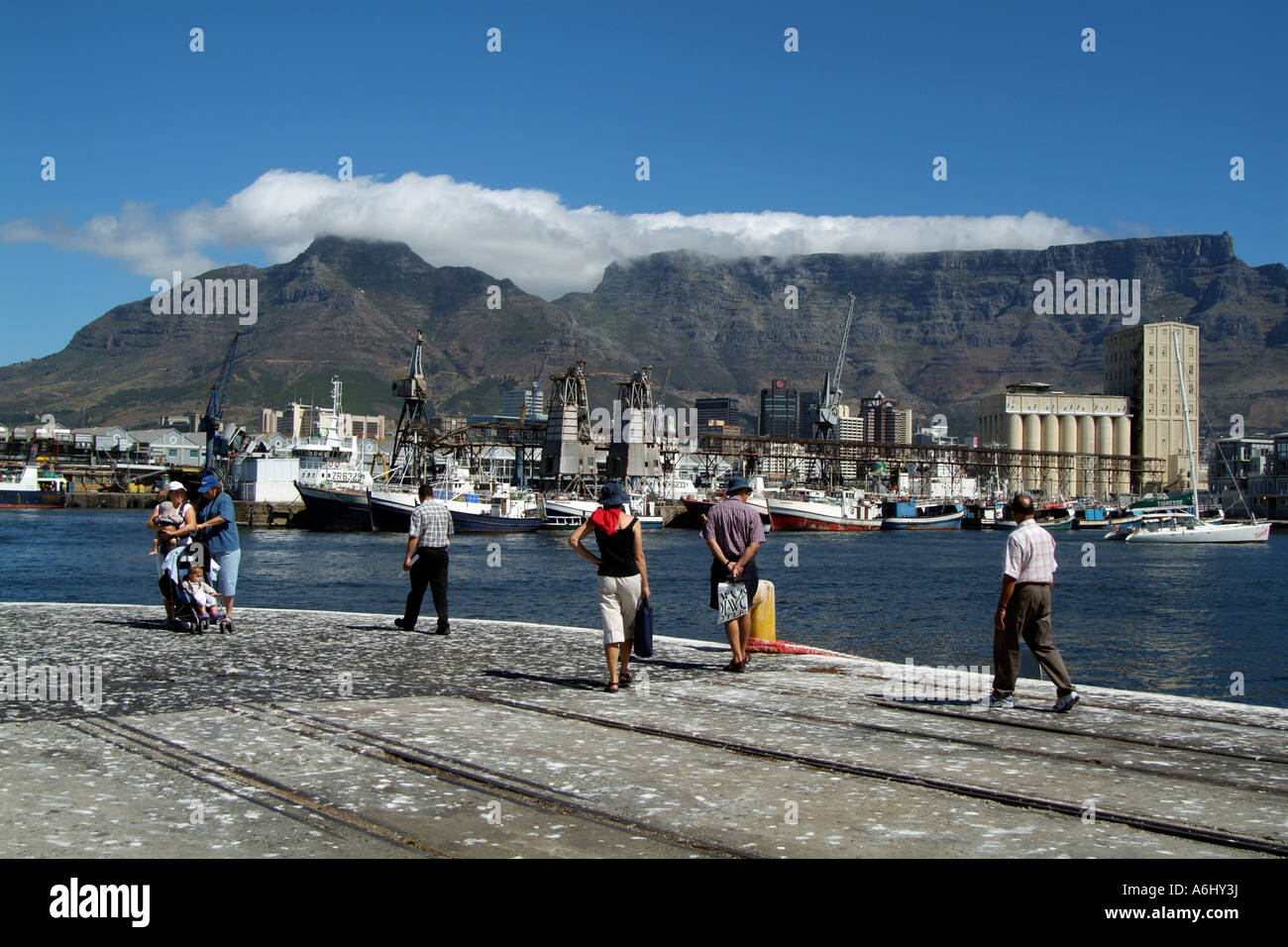 Waterfront von Kapstadt und Table Mountain Südafrika RSA Touristen Stockfoto