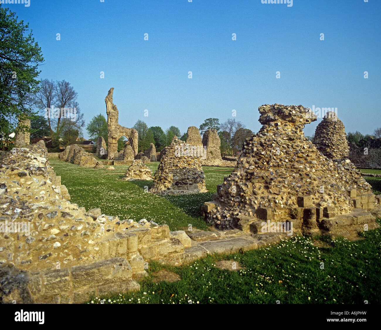 Ruinen von Augustrian Priorat von St. Sepulchre im Zentrum von Thetford Stockfoto