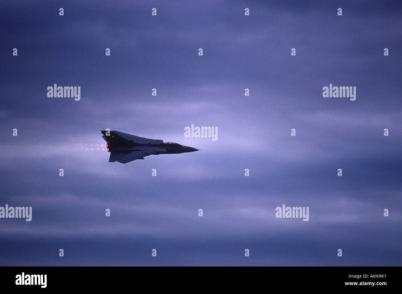 Panavia Tornado auf einem High-Speed-Pass.   GAV 2290-239 Stockfoto