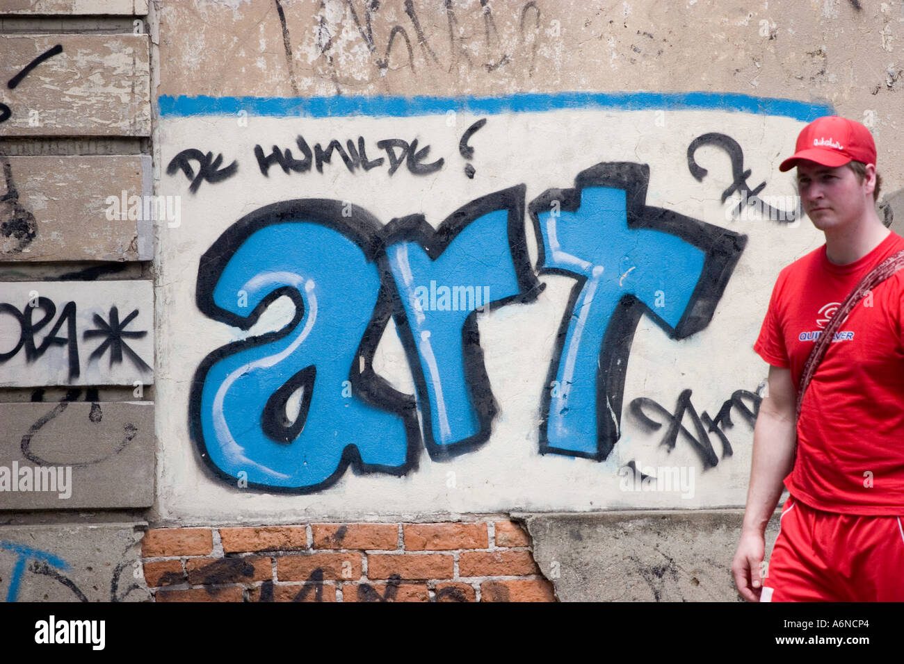 Rio-Graffiti ich - Boy in Schuss Stockfoto