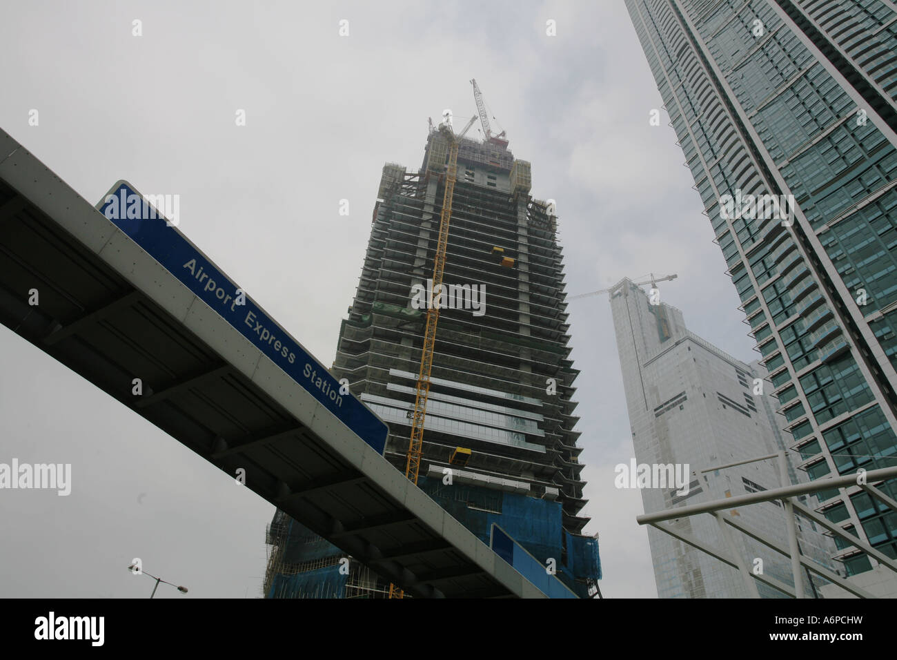 Bau des International Commerce Centre Wolkenkratzers in West Kowloon Hong Kong Stockfoto