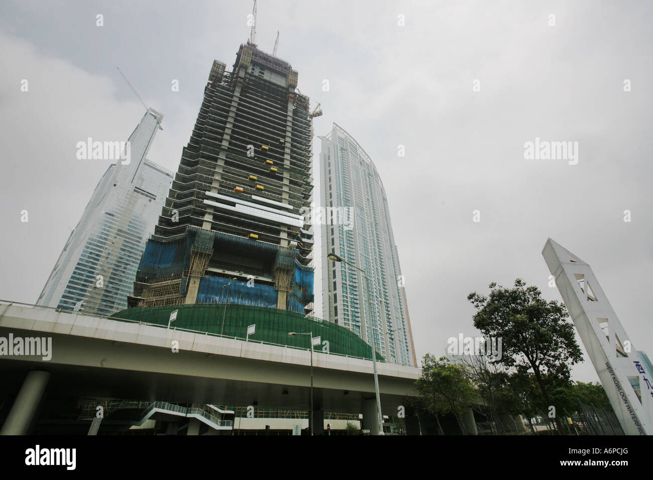 Bau des International Commerce Centre Wolkenkratzers in West Kowloon Hong Kong Stockfoto